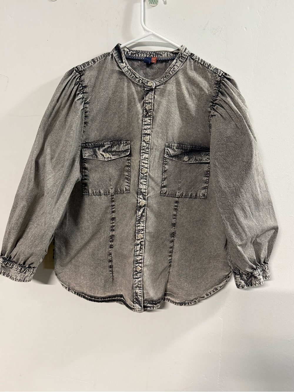 Pilcro  Washed Puff Sleeve Button down  Blouse Medium
